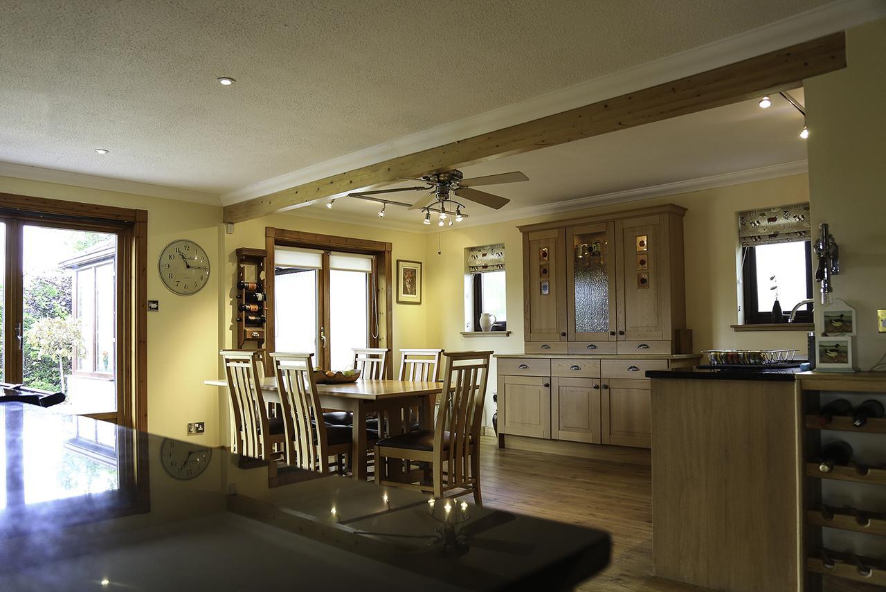 Henshire B&B Dingwall Bagian luar foto